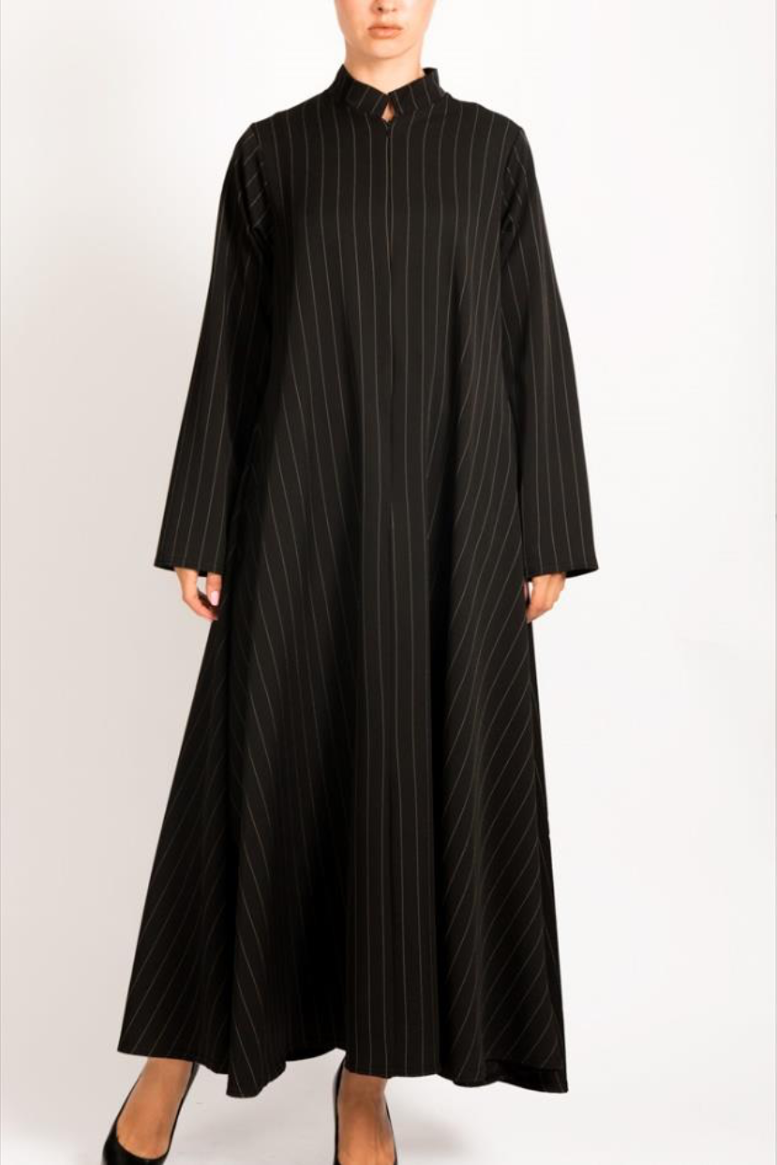 Front zip pinstripe abayah with pockets on each side - Q&S Islamic Store