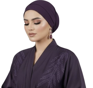 Headshot of a woman wearing an Abayah by Q&S Islamic Store